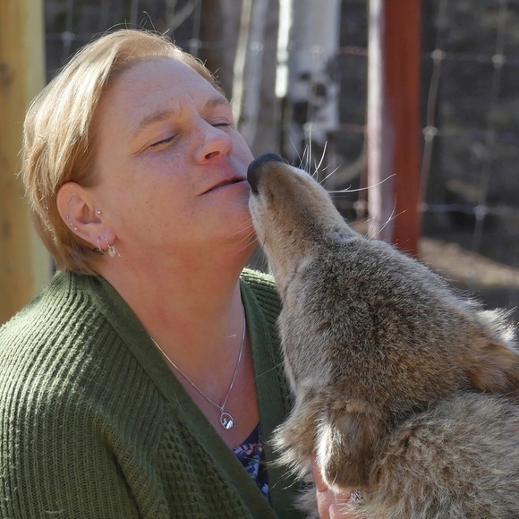 Meet your Posher, Rebecca - Picture 1 of 1